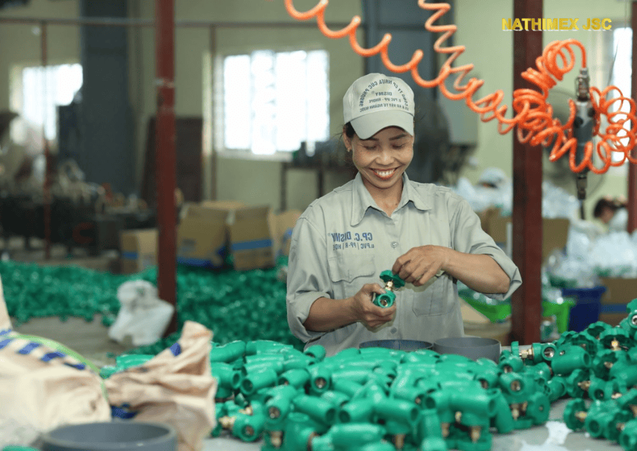 Tái chế rác thải nhựa tại Việt Nam